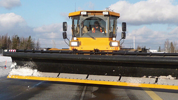 Polyurethane Snowplow Cutting Edges for a snow plow on the street